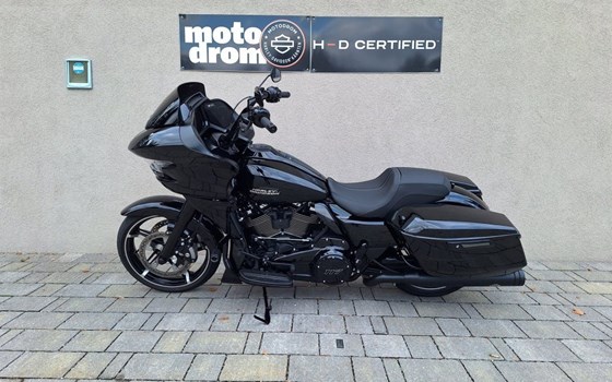 Gebrauchtmotorrad Harley-Davidson Road Glide FLTR - Bild 4 Gebrauchtmotorrad Harley-Davidson Road Glide FLTR - Bild 4