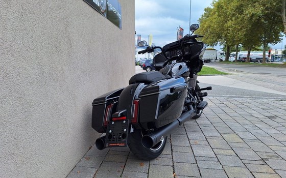 Gebrauchtmotorrad Harley-Davidson Road Glide FLTR - Bild 5 Gebrauchtmotorrad Harley-Davidson Road Glide FLTR - Bild 5