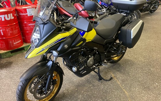 Gebrauchtmotorrad Suzuki V-Strom 650 XT - Bild 3 Gebrauchtmotorrad Suzuki V-Strom 650 XT - Bild 3