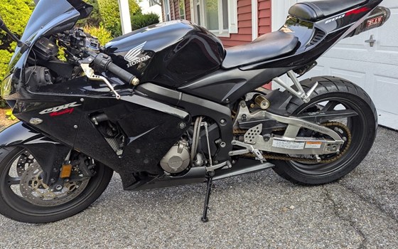 Gebrauchtmotorrad Honda CBR600RR - Bild 3 Gebrauchtmotorrad Honda CBR600RR - Bild 3