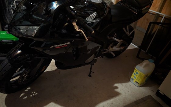 Gebrauchtmotorrad Honda CBR600RR - Bild 5 Gebrauchtmotorrad Honda CBR600RR - Bild 5