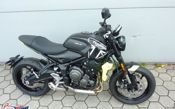 Gebrauchtmotorrad Triumph Trident 660 - Bild 1