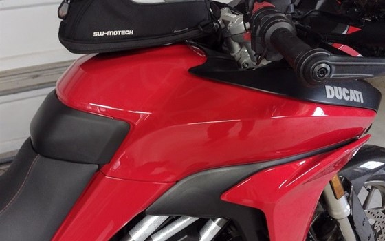 Gebrauchtmotorrad Ducati Multistrada 950 - Bild 8 Gebrauchtmotorrad Ducati Multistrada 950 - Bild 8