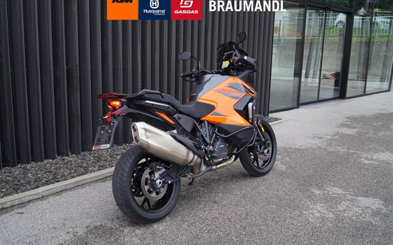 Gebrauchtmotorrad KTM 1290 Super Adventure S - Bild 2 Gebrauchtmotorrad KTM 1290 Super Adventure S - Bild 2