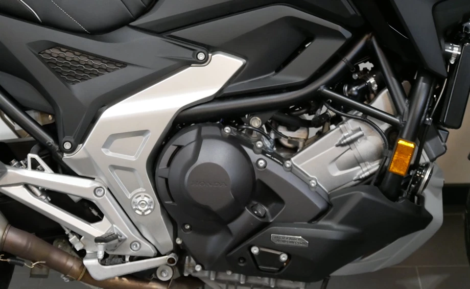 Angebot Honda NC750X DCT Bild 8: Angebot Honda NC750X DCT