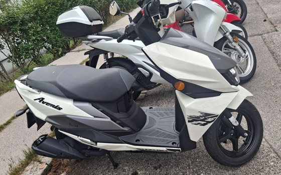 Gebrauchtmotorrad Suzuki Avenis 125 - Bild 3