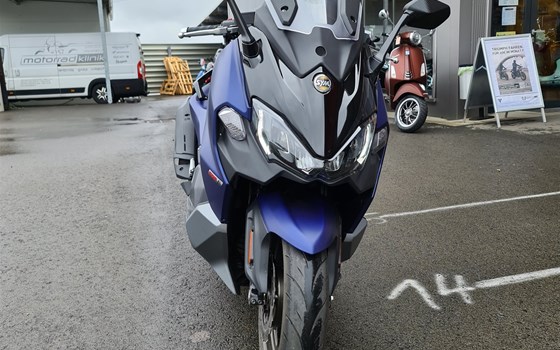 Gebrauchtmotorrad Sym Maxsym TL - Bild 4 Gebrauchtmotorrad Sym Maxsym TL - Bild 4