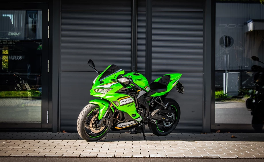 Angebot Kawasaki Ninja ZX-4RR Bild 5: Angebot Kawasaki Ninja ZX-4RR