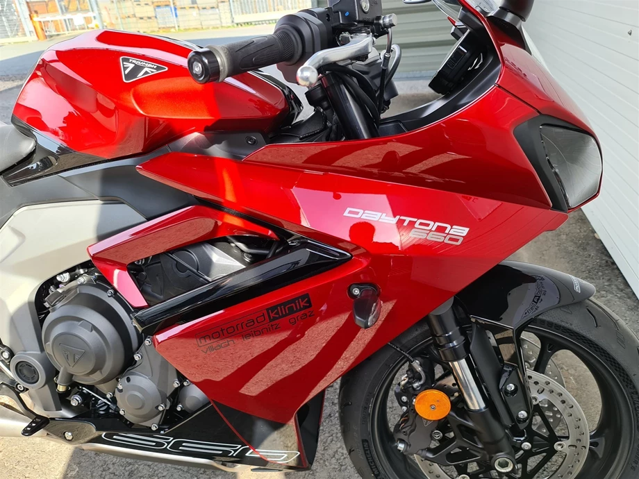 Angebot Triumph Daytona 660 Bild 7: Angebot Triumph Daytona 660