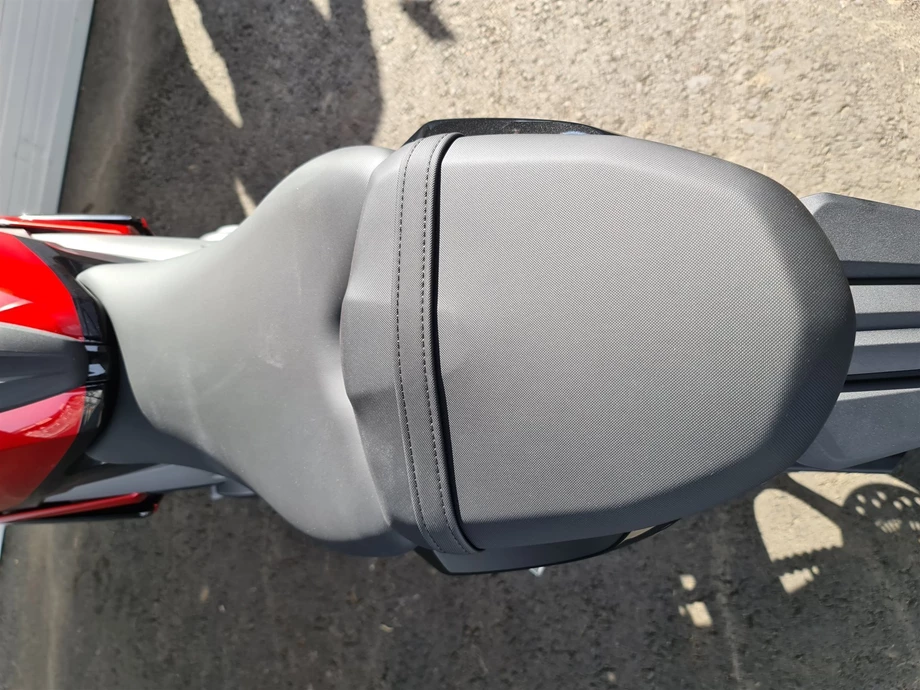 Angebot Triumph Daytona 660 Bild 9: Angebot Triumph Daytona 660