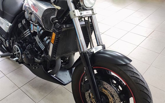 Gebrauchtmotorrad Yamaha V-MAX - Bild 6 Gebrauchtmotorrad Yamaha V-MAX - Bild 6
