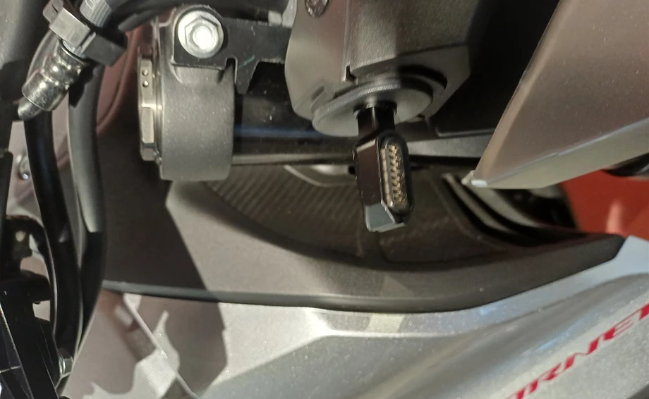 Offer Honda CB750 Hornet Bild 5: Offer Honda CB750 Hornet