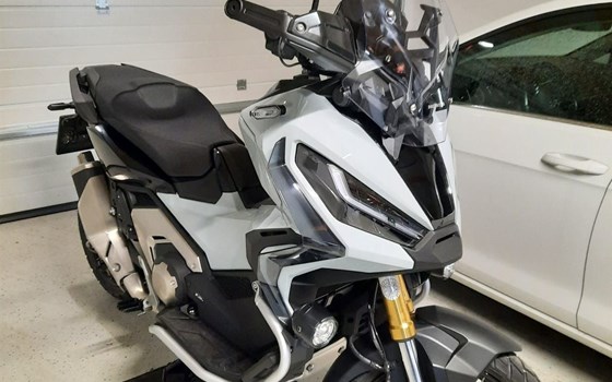 Gebrauchtmotorrad Honda X-ADV - Bild 4 Gebrauchtmotorrad Honda X-ADV - Bild 4