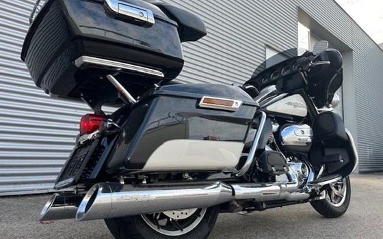 Gebrauchtmotorrad Harley-Davidson Electra Glide Police Edition - Bild 9 Gebrauchtmotorrad Harley-Davidson Electra Glide Police Edition - Bild 9