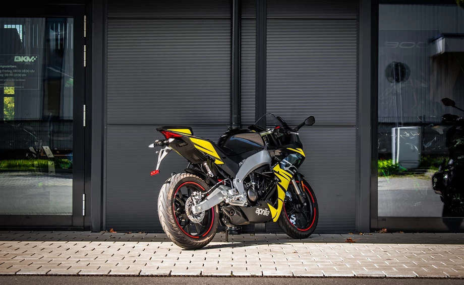 Angebot Aprilia RS 125 Bild 2: Angebot Aprilia RS 125