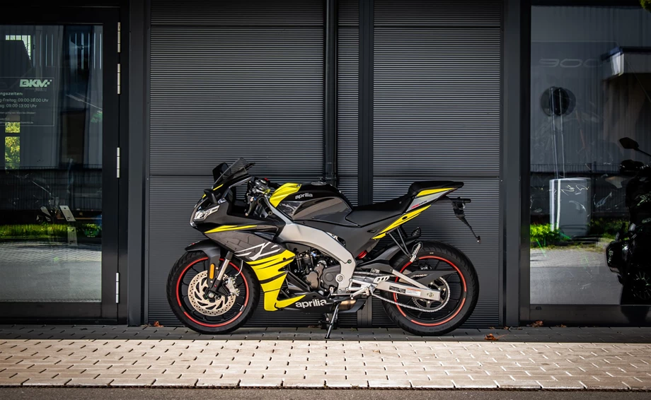 Angebot Aprilia RS 125 Bild 4: Angebot Aprilia RS 125