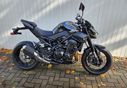Neumotorrad Kawasaki Z900