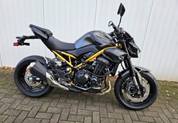 Neumotorrad Kawasaki Z900