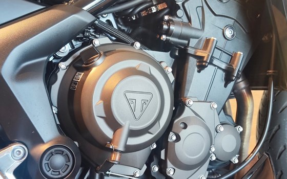 Gebrauchtmotorrad Triumph Tiger Sport 800 - Bild 8