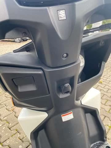 Angebot Suzuki Avenis 125 Bild 4: Angebot Suzuki Avenis 125