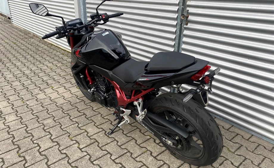 Angebot Honda CB750 Hornet Bild 4: Angebot Honda CB750 Hornet