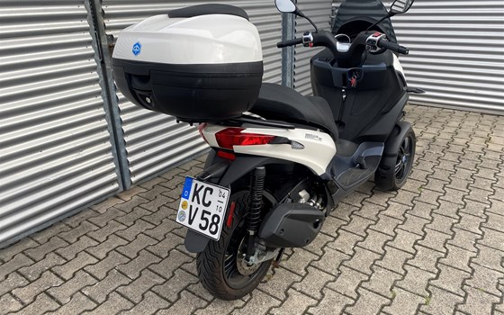 Gebrauchtmotorrad Piaggio MP3 300 HPE - Bild 5