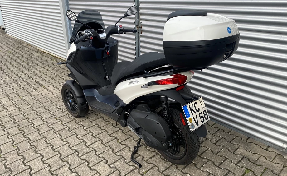 Angebot Piaggio MP3 300 HPE Bild 6: Angebot Piaggio MP3 300 HPE