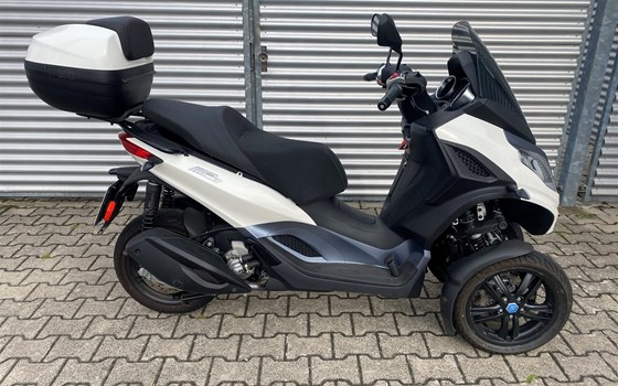 Gebrauchtmotorrad Piaggio MP3 300 HPE - Bild 7