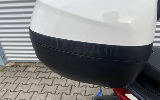 Gebrauchtmotorrad Piaggio MP3 300 HPE - Bild 8