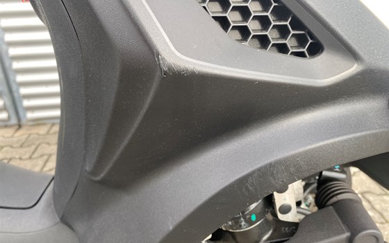 Gebrauchtmotorrad Piaggio MP3 300 HPE - Bild 10