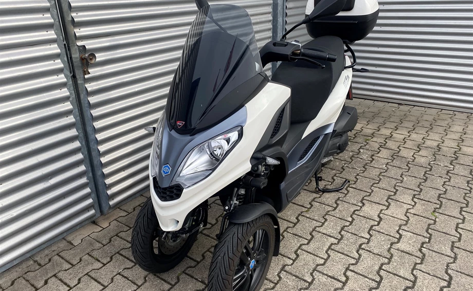 Angebot Piaggio MP3 300 HPE Bild 3: Angebot Piaggio MP3 300 HPE