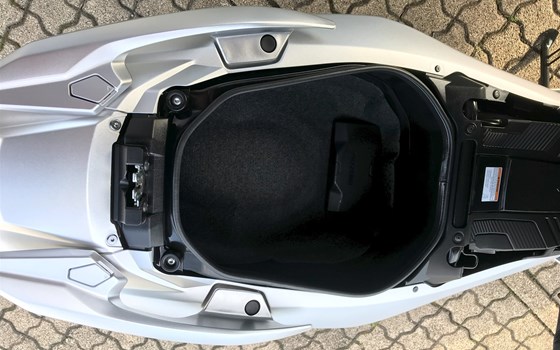 Gebrauchtmotorrad Suzuki Burgman 400 - Bild 25