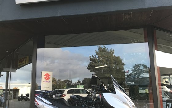 Gebrauchtmotorrad Suzuki Burgman 400 - Bild 1