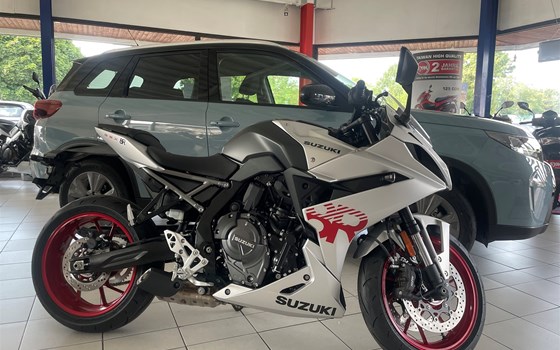 Neufahrzeug Suzuki GSX-8R - Bild 10