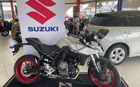 Gebrauchtmotorrad Suzuki GSX-8S - Bild 1