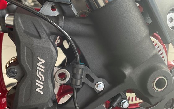 Gebrauchtmotorrad Suzuki GSX-8S - Bild 2