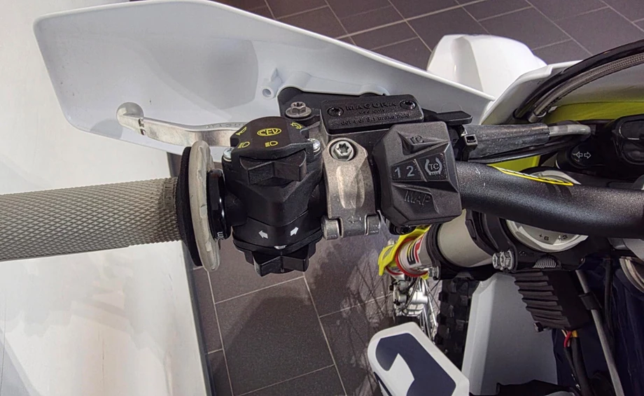 Angebot Husqvarna FE 350 Bild 11: Angebot Husqvarna FE 350