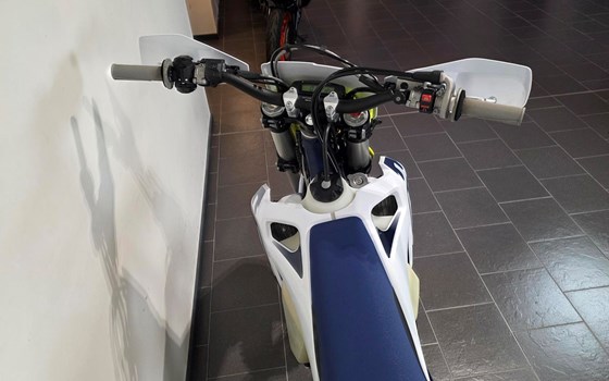 Gebrauchtmotorrad Husqvarna FE 350 - Bild 7