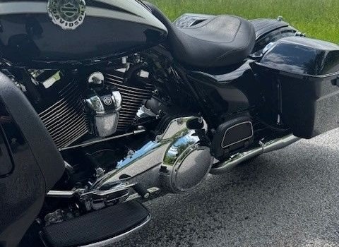 Gebrauchtmotorrad Harley-Davidson Road King Custom FLHRS - Bild 4 Gebrauchtmotorrad Harley-Davidson Road King Custom FLHRS - Bild 4