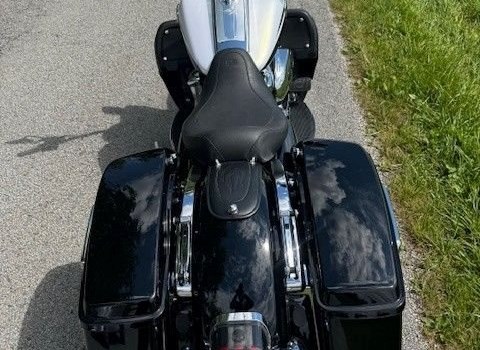Gebrauchtmotorrad Harley-Davidson Road King Custom FLHRS - Bild 8 Gebrauchtmotorrad Harley-Davidson Road King Custom FLHRS - Bild 8