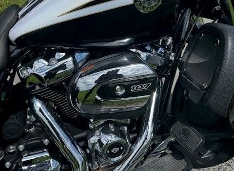 Gebrauchtmotorrad Harley-Davidson Road King Custom FLHRS - Bild 9 Gebrauchtmotorrad Harley-Davidson Road King Custom FLHRS - Bild 9