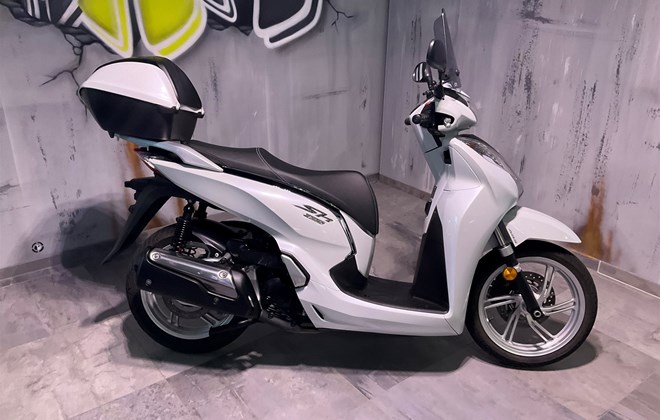 Honda SH300i