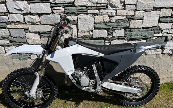 Gebrauchtmotorrad Fantic XX 125 - Bild 1 Gebrauchtmotorrad Fantic XX 125 - Bild 1