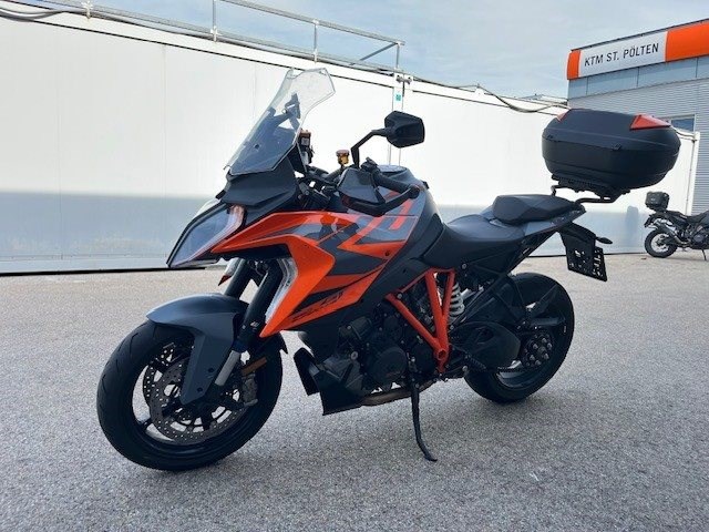 KTM 1290 Super Duke GT (weiß) - Bild 9
