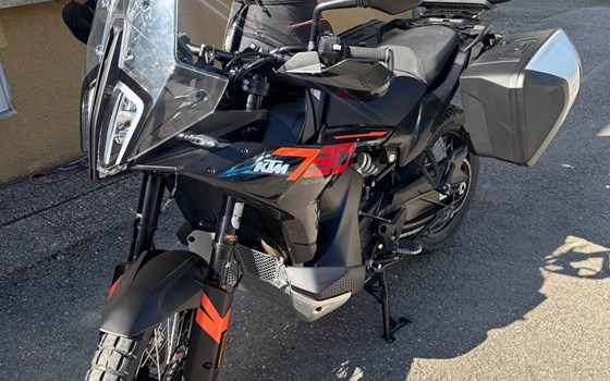 Gebrauchtmotorrad KTM 790 Adventure - Bild 2 Gebrauchtmotorrad KTM 790 Adventure - Bild 2
