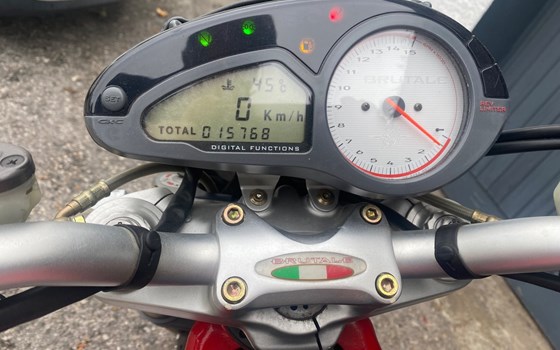 Gebrauchtmotorrad MV Agusta Brutale 910 - Bild 5 Gebrauchtmotorrad MV Agusta Brutale 910 - Bild 5
