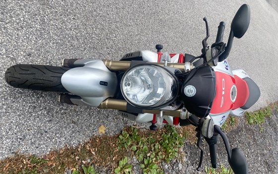 Gebrauchtmotorrad MV Agusta Brutale 910 - Bild 9 Gebrauchtmotorrad MV Agusta Brutale 910 - Bild 9