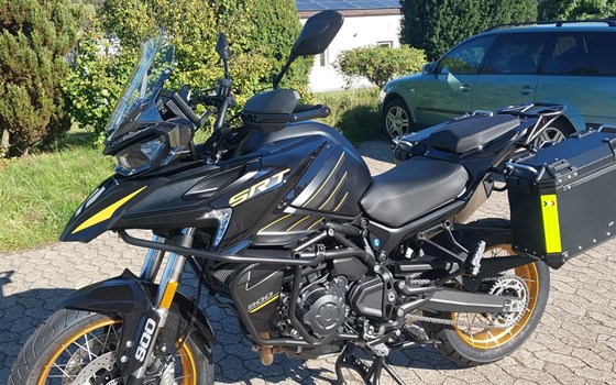 Neufahrzeug QJ Motor SRT 900 SX - Bild 3