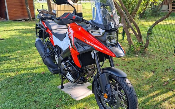 Gebrauchtmotorrad Suzuki V-Strom 1050 XT - Bild 3 Gebrauchtmotorrad Suzuki V-Strom 1050 XT - Bild 3