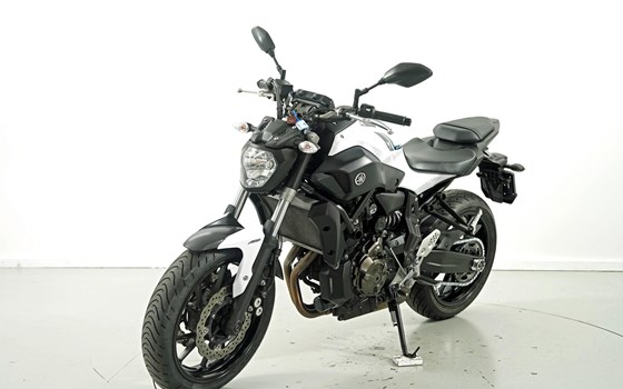Motorrad Occasion Yamaha MT-07 - Bild 3